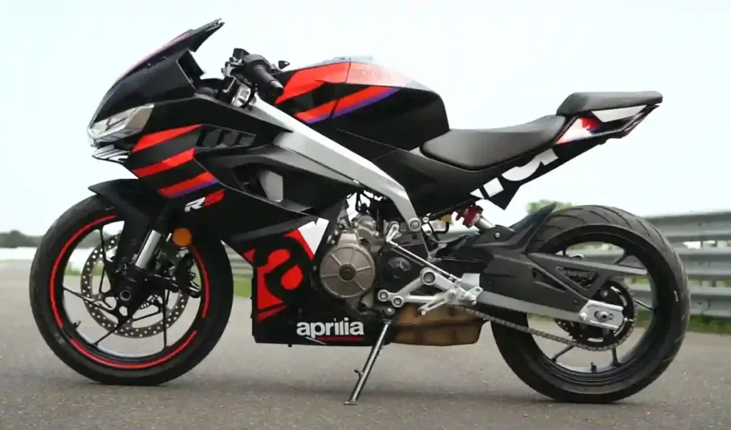 Aprillia RS457 Left profile.